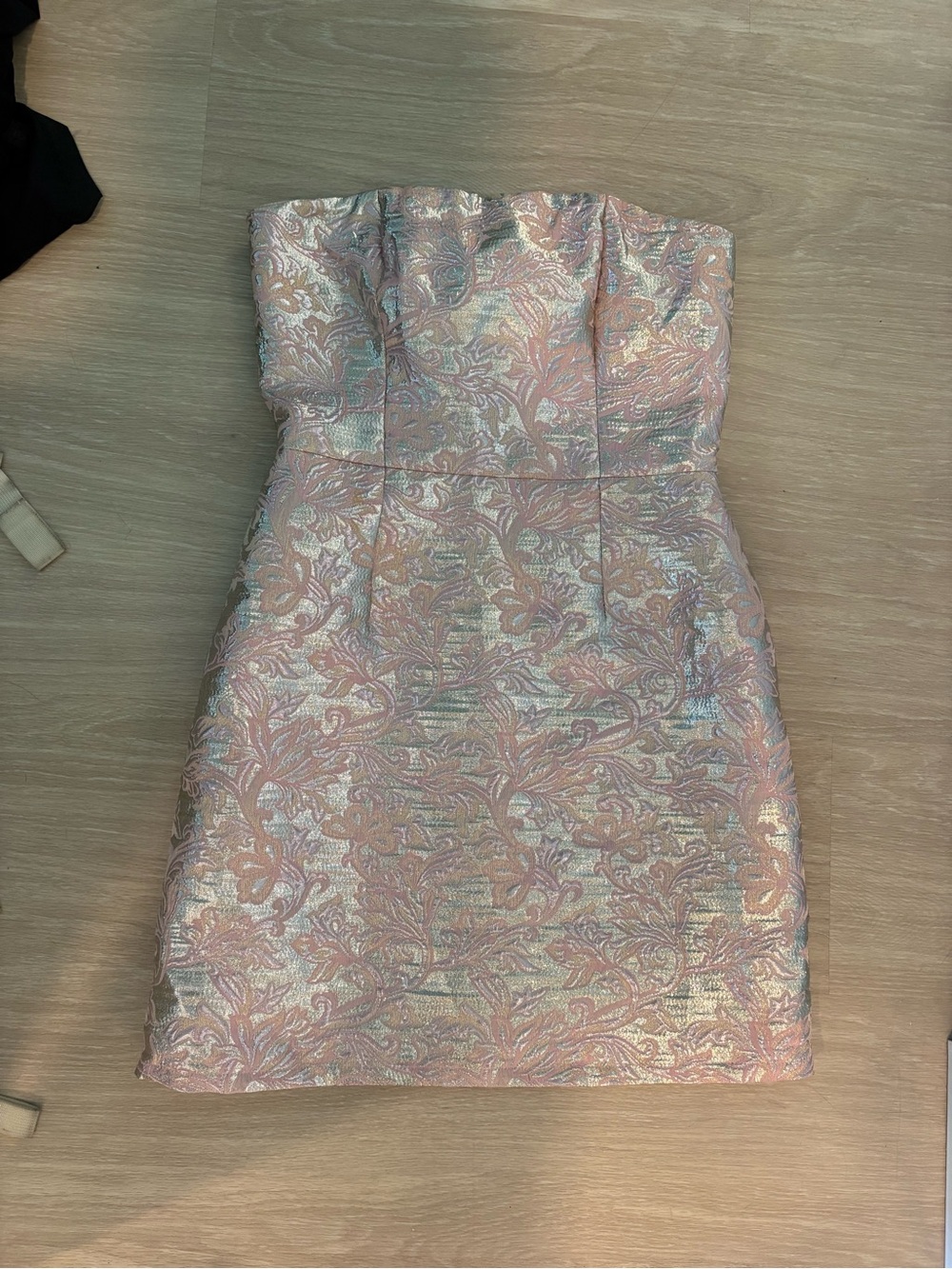 Forever 21 Iridescent Pastel Pink Strapless Brocade Mini Dress